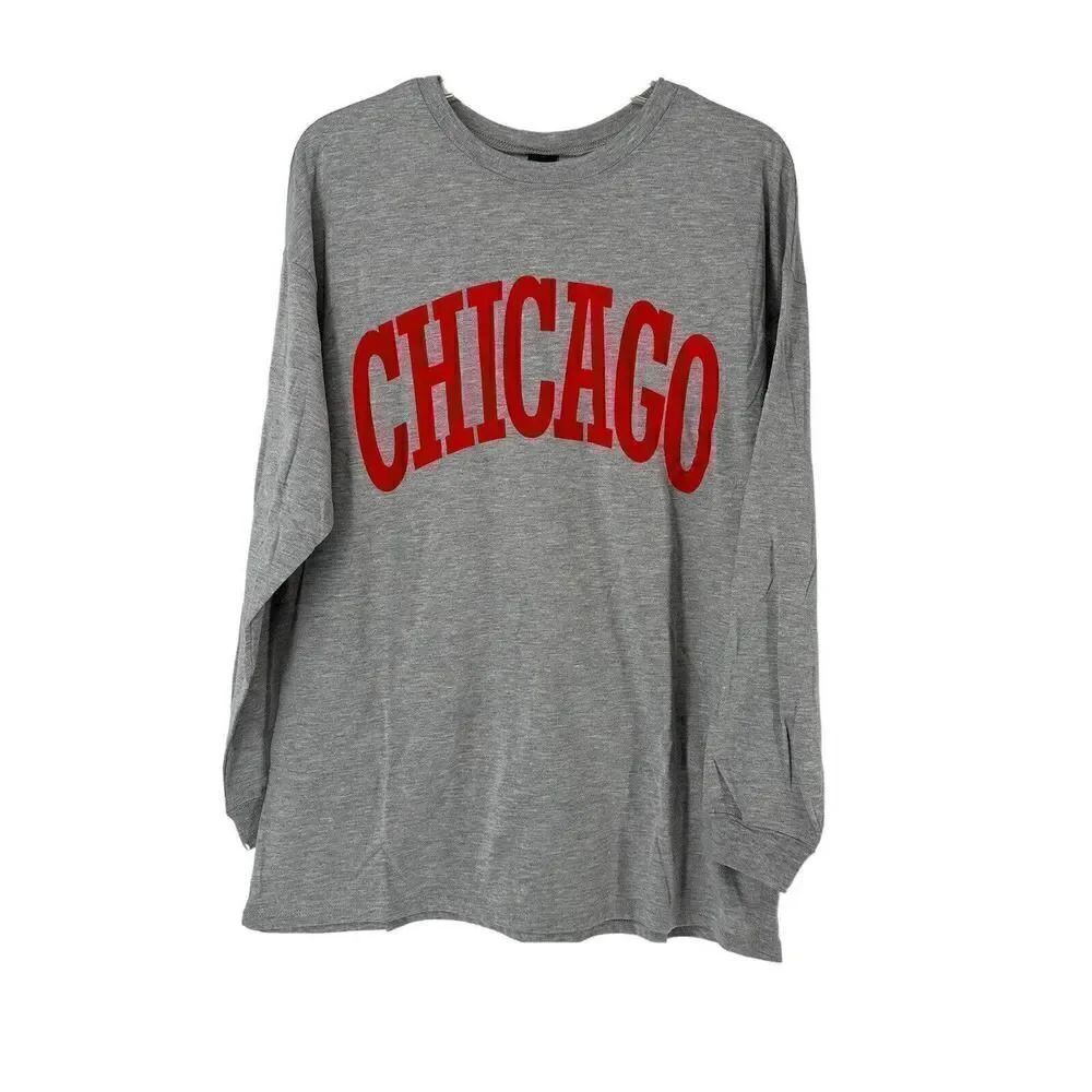 Chicago T-Shirt Wild Fable Long Sleeve Gray Retro Womens Size S Relaxed Fit Top